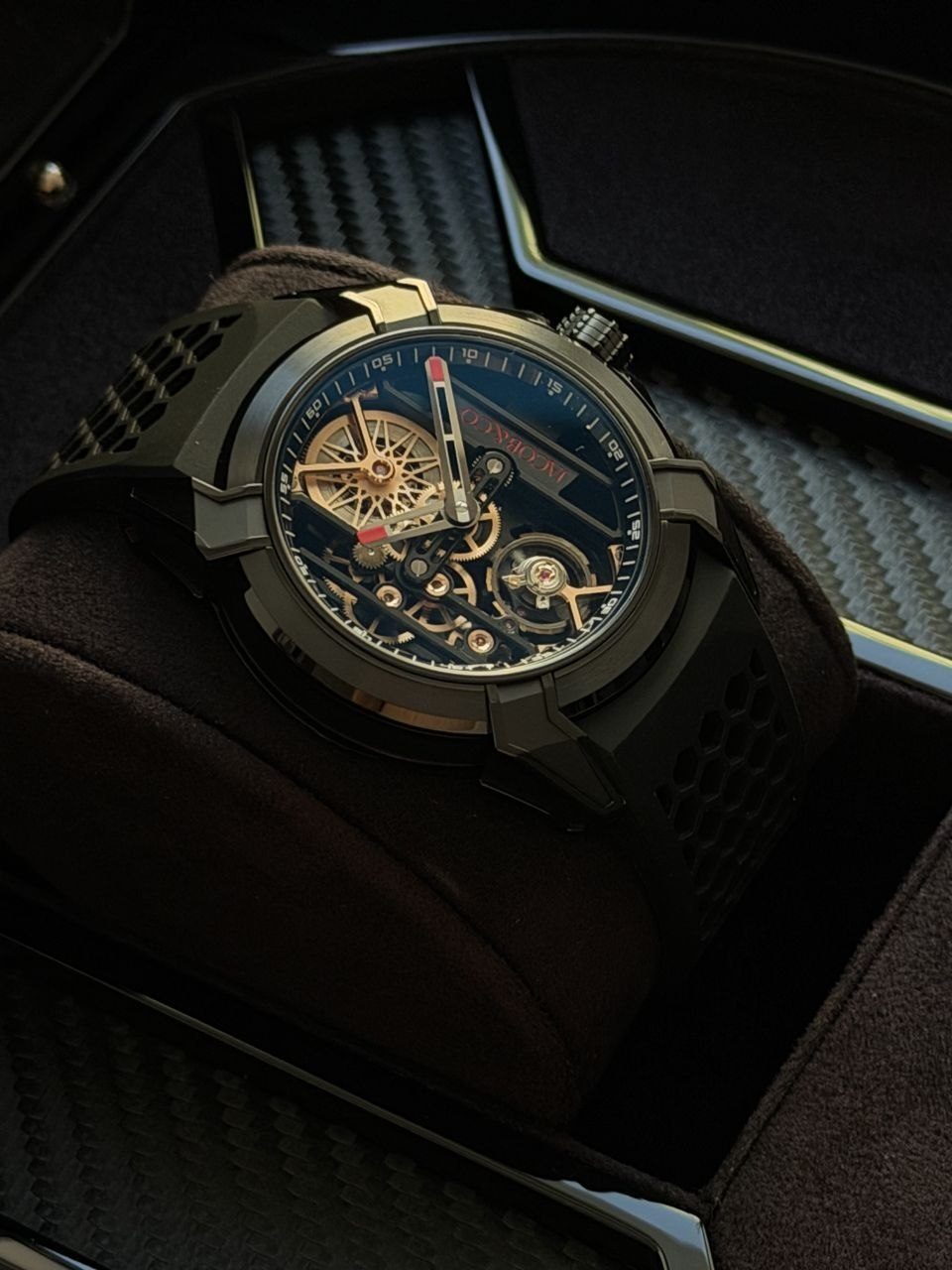 JACOB & CO Годинник EPIC X SKELETON (Титан Black DLC) — фото 1