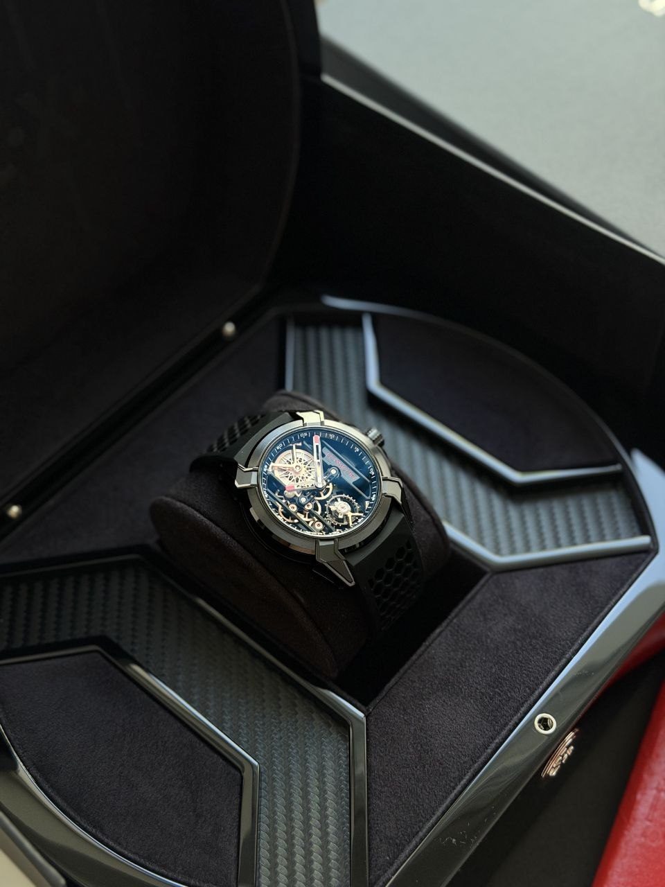 JACOB & CO Годинник EPIC X SKELETON (Титан Black DLC) — фото 2