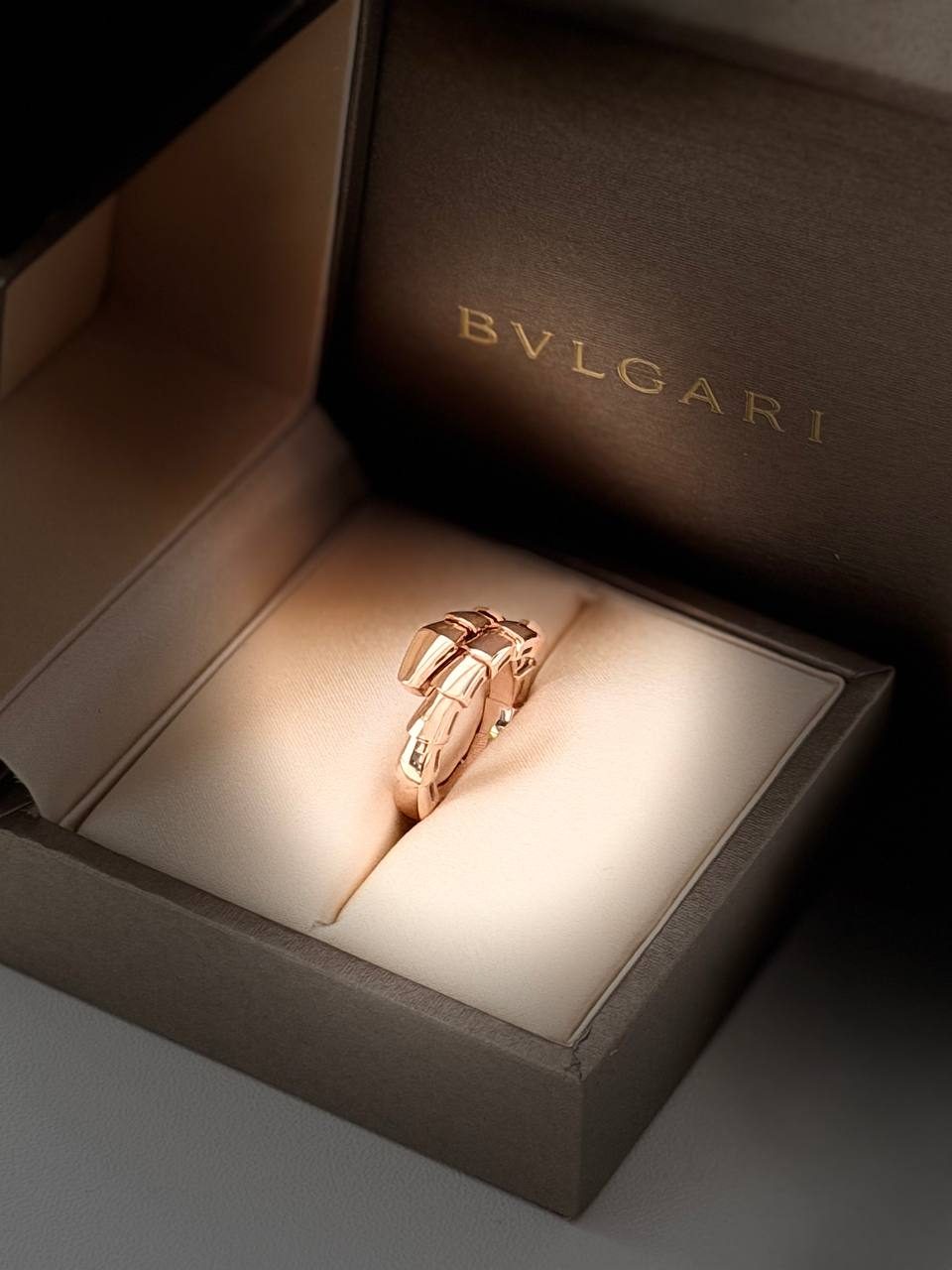 BVLGARI Каблучка Serpenti Viper 1-Coil — фото 4